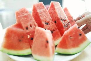 离石吃瓜事件,一场引发社会热议的网络风波