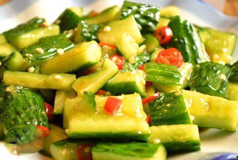 吃瓜视频黄瓜凉拌,黄瓜凉拌，吃瓜视频教你轻松制作