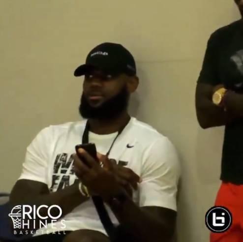 詹姆斯吃瓜视频,揭秘娱乐圈幕后真相