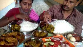 瓜哥吃印度汤圆视频播放,揭秘异国美食魅力